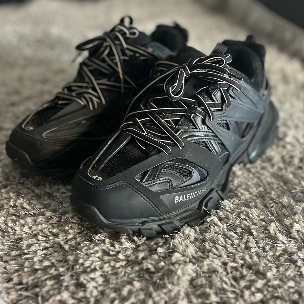 Balenciaga Track Runner Sneakers Size 43